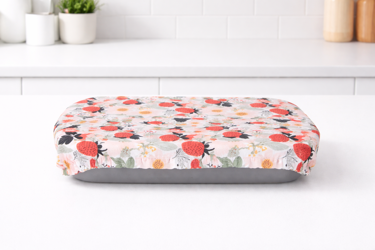 Casserole Cover - Strawberry Patch
