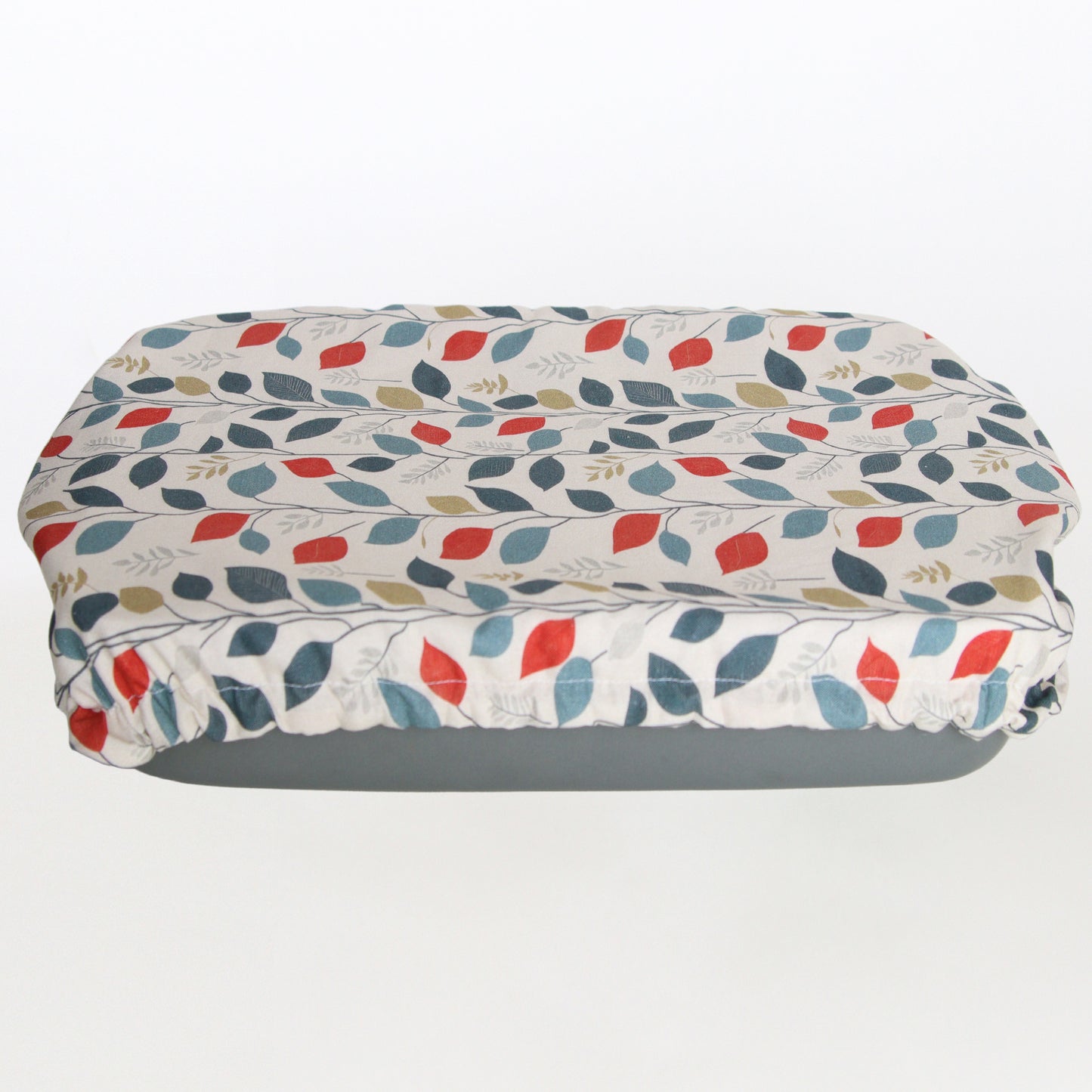 Casserole Cover - Nordic Vines